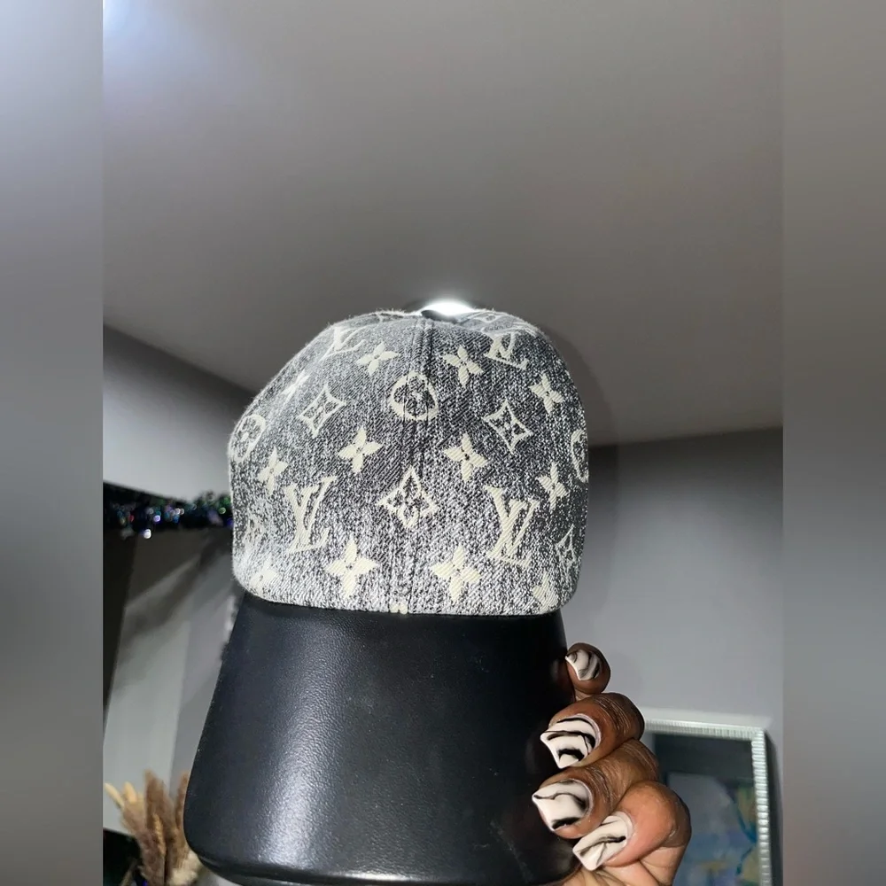 Louis Vuitton Black Monogram Baseball Cap - Picture 3 of 4